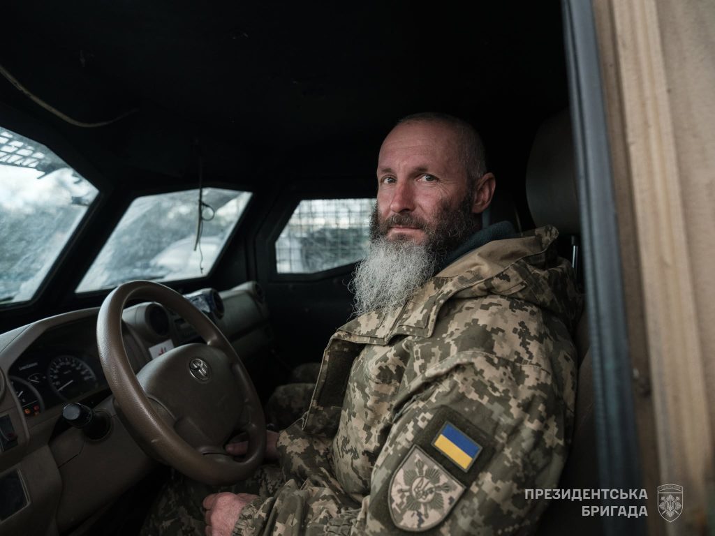 “Папай”: “Нам не потрібно воювати за стандартами НАТО”